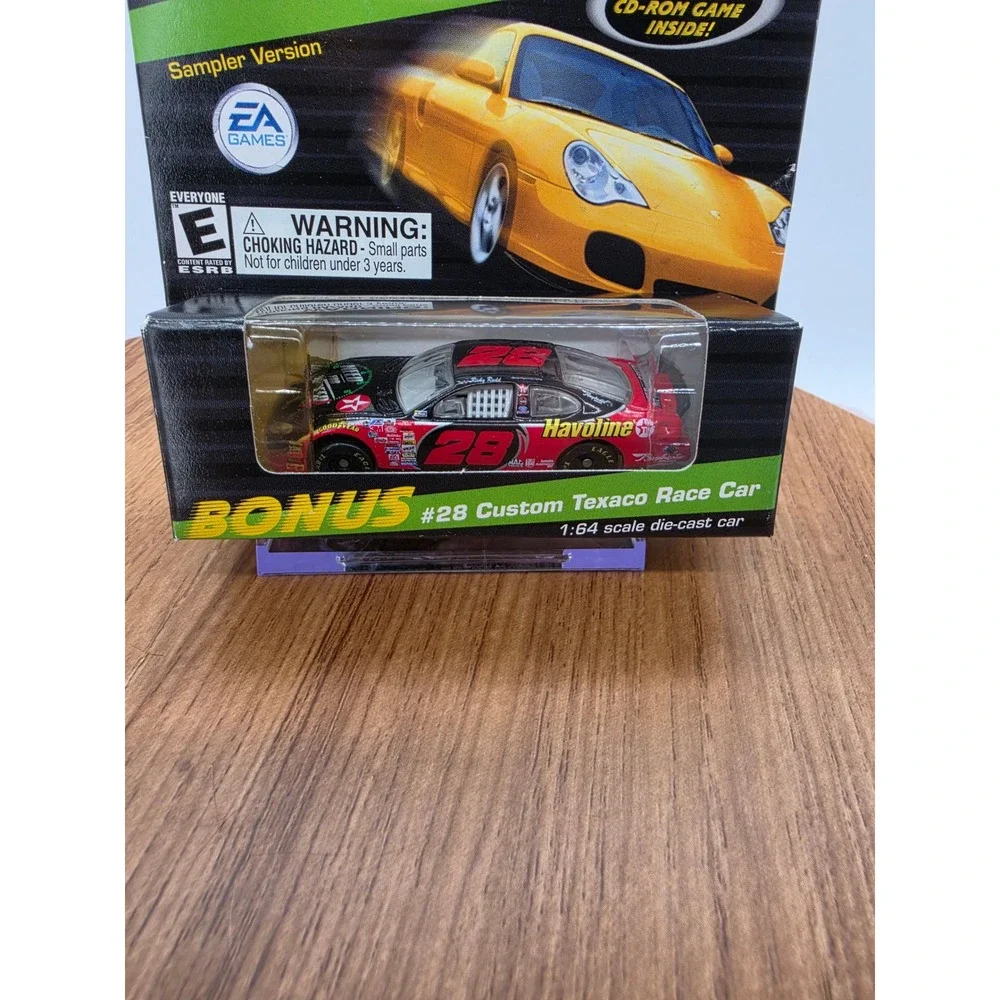 Texaco Need for Speed Porsche Unleashed PC Game & #28 Havoline Diecast 1:64 Car